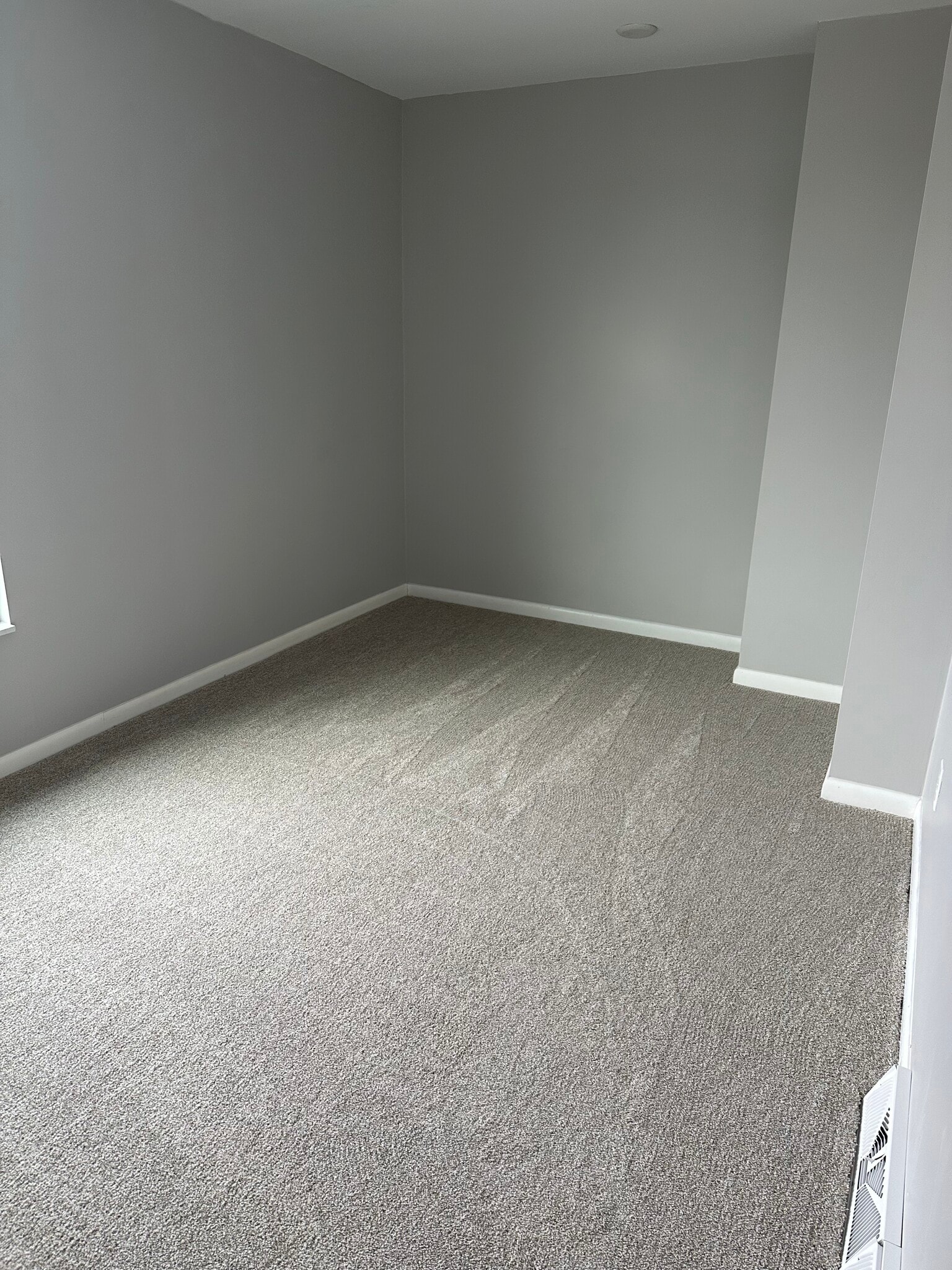 Building Photo - 1026 Chestnut St