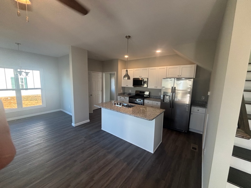 Building Photo - 163 Apache Ln