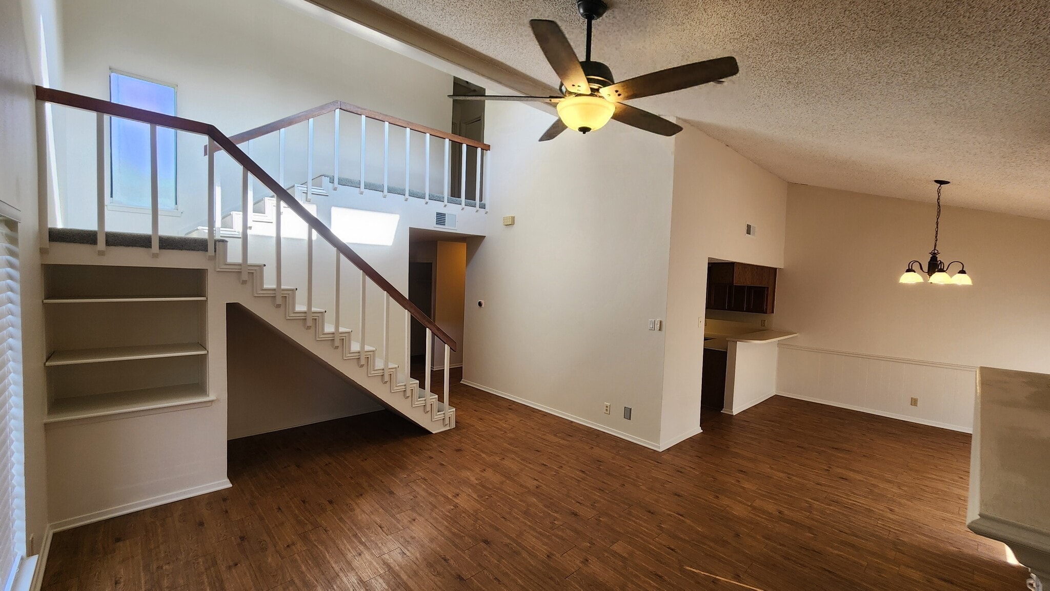 Building Photo - 2320 Aberdeen Dr
