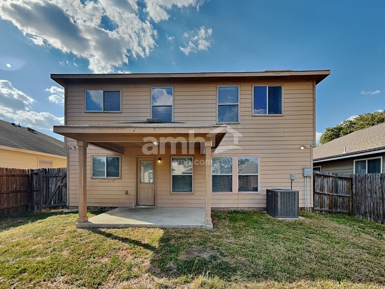 Building Photo - 8514 Silver Brush