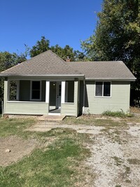 Building Photo - 3216 Franor St