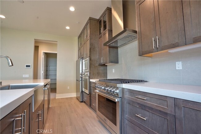 Building Photo - 6544 Canyon Oaks Dr