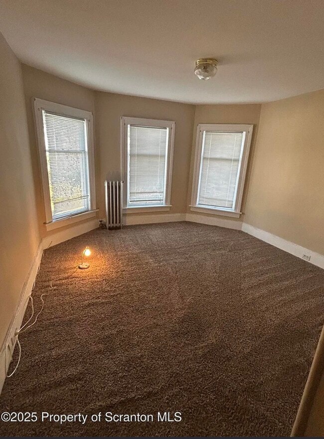 Building Photo - 30 Belmont St