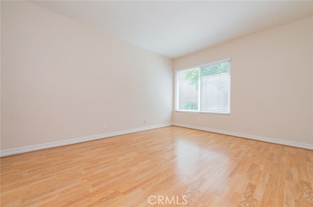 Building Photo - 5 Deerwood W