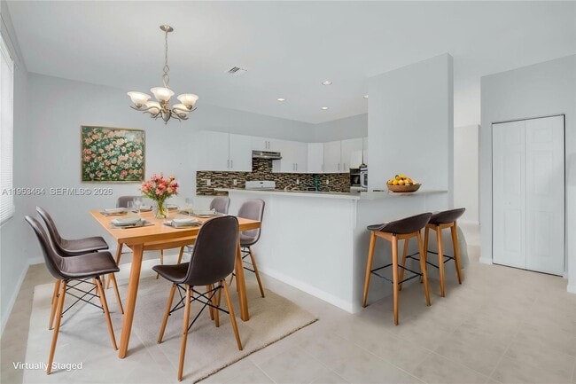 Building Photo - 1042 Bluewood Terrace