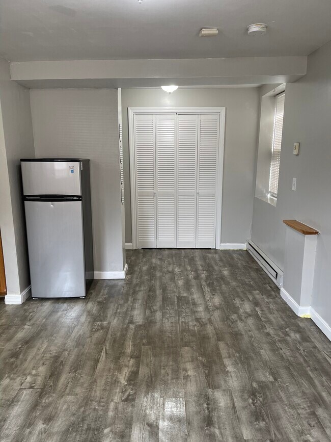 Building Photo - 838 Beacon St