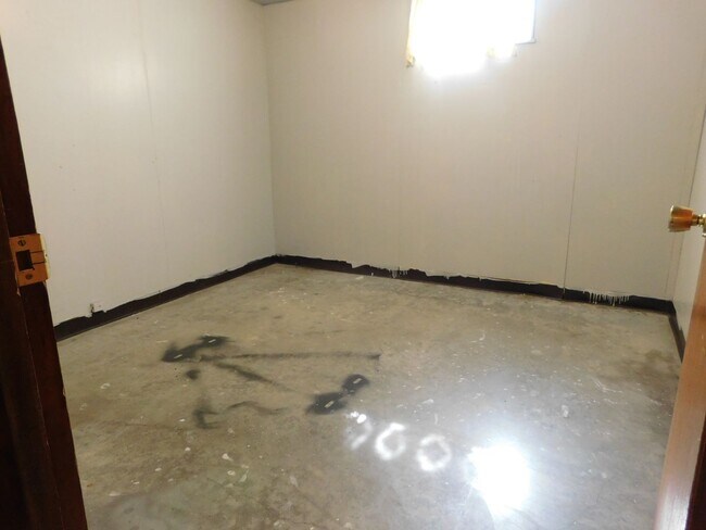 Building Photo - Spacious in the Redlands