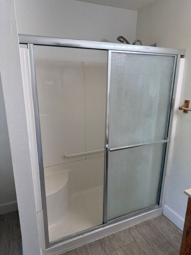 Building Photo - Unique 2 Bedroom Country Property Vacaville *Star Rentals