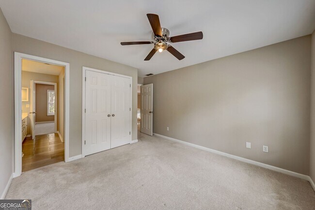 Building Photo - 950 Wilde Run Ct