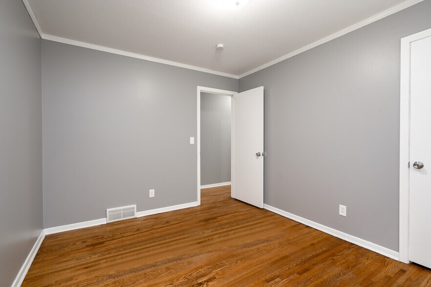 Bedroom 1 - 5312 Hiawatha Ln
