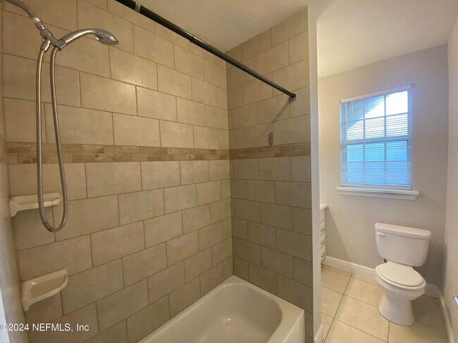 Building Photo - 2671 Forbes St
