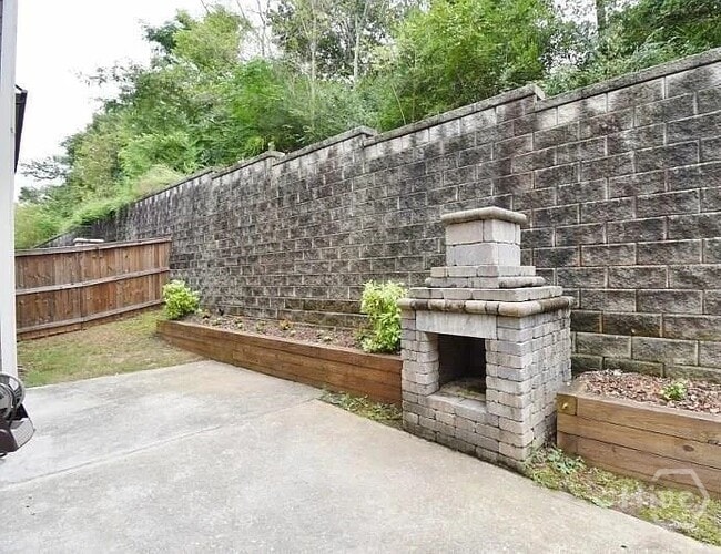 Building Photo - 157 Putters Dr