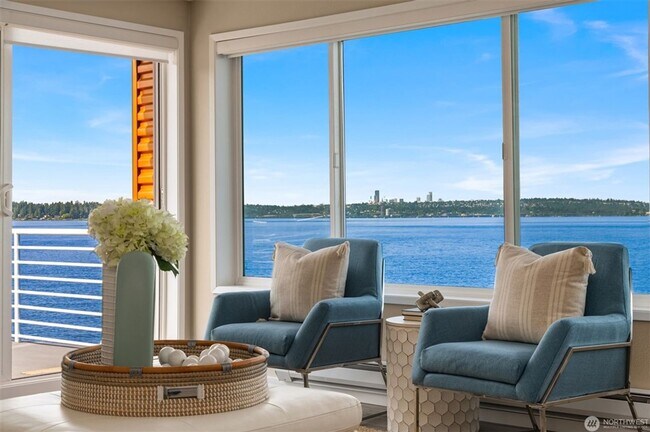 Building Photo - 2bd/1.75ba Kirkland Condo