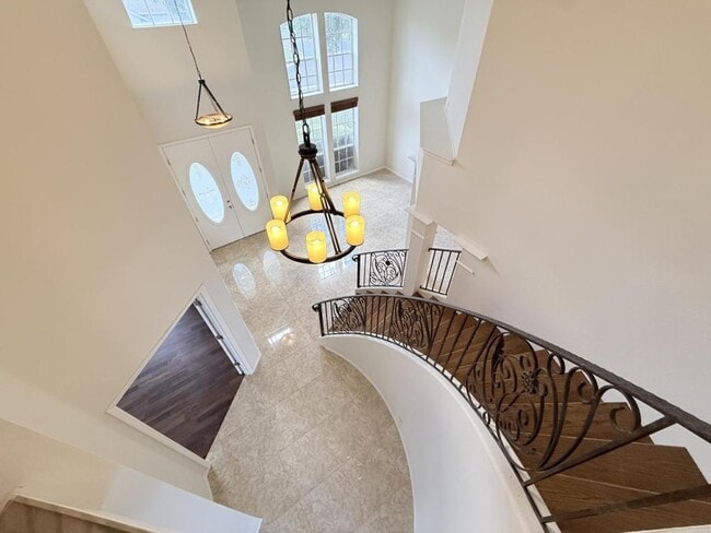 Building Photo - 8055 Glitter Ct