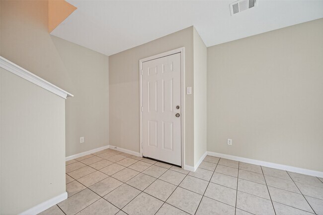 Building Photo - 14774 Bowie Ln