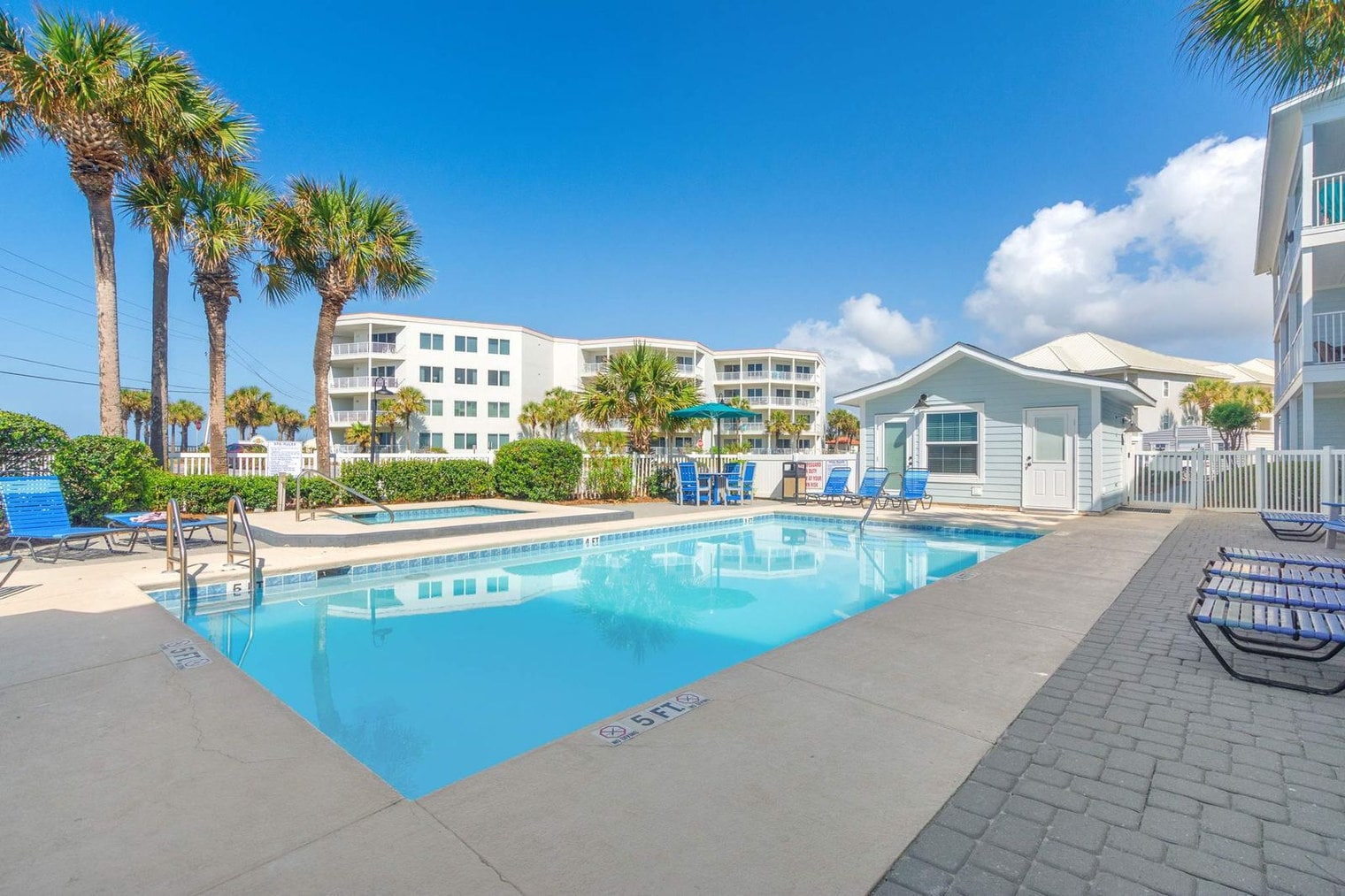 Building Photo - 2396 Scenic Gulf Dr