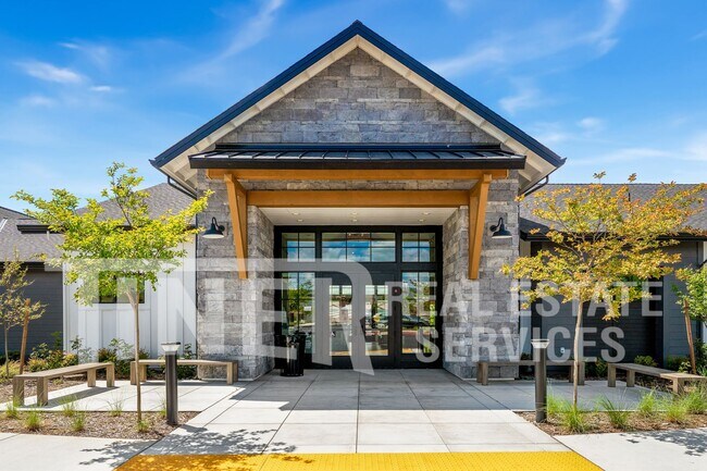 Building Photo - 3062 Pansona St