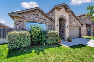 Building Photo - 7017 Kate Reed Dr