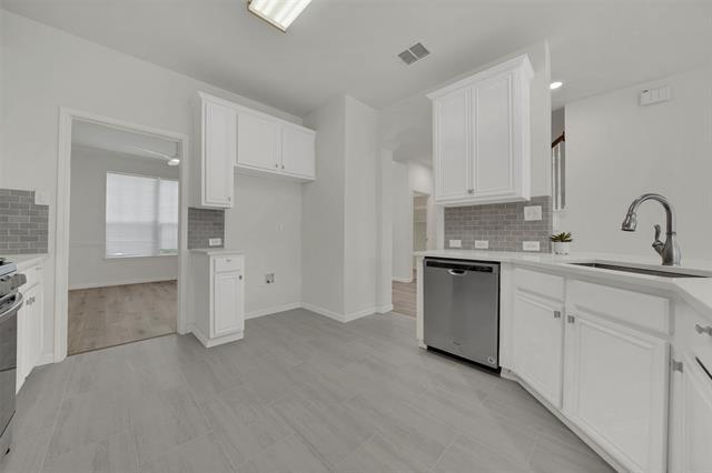 Building Photo - 3801 Goose Creek Pkwy