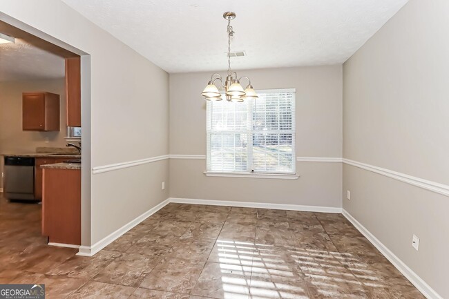 Building Photo - 290 Pleasant Hills Dr