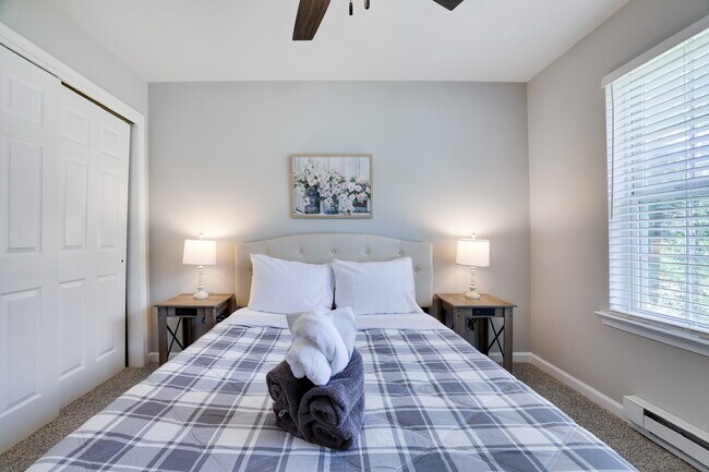 Building Photo - 49 Driftwood Dr