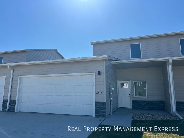 Primary Photo - Modern 3-Bed, 2.5-Bath Home in West Sioux ...