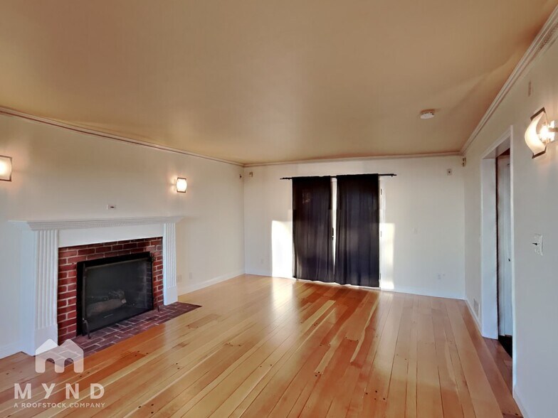 Building Photo - 626 Grizzly Peak Blvd