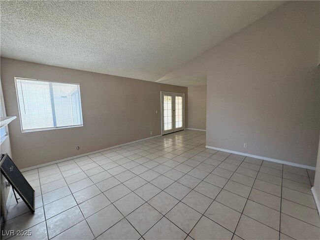 Building Photo - 67 N Christy Ln