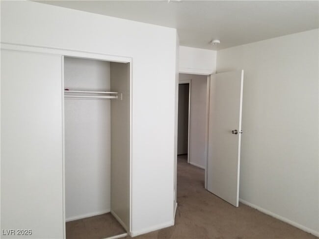 Building Photo - 3123 Inlet Bay Ave