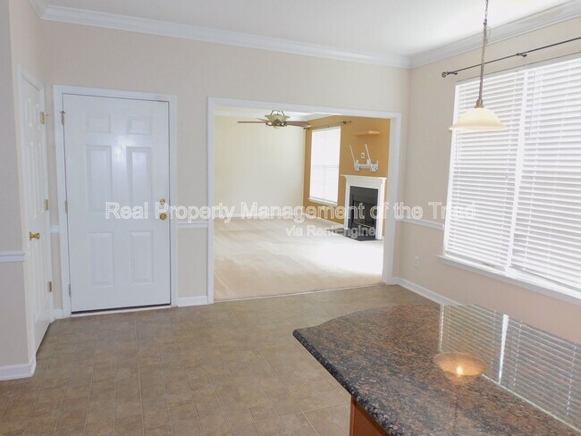 Building Photo - 4706 Ridge Fall Rd