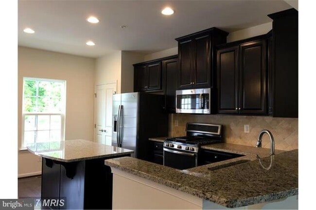 Building Photo - 7419 Wild Honey Way