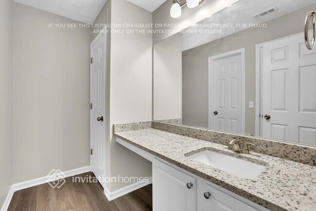 Building Photo - 4904 Heritage Cir