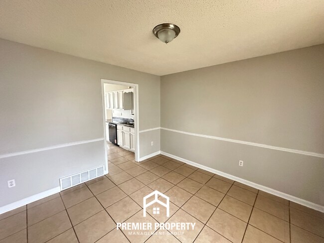 Building Photo - 4505 Stony Point Dr