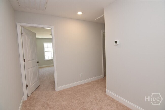 Building Photo - 11330 White Bluff Rd