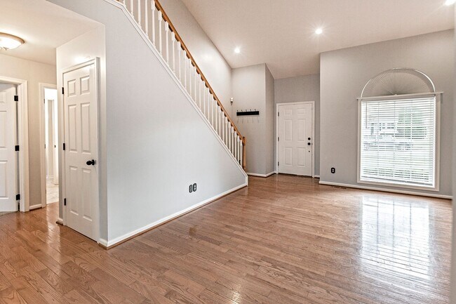 Building Photo - North Wilmington, Gwinhurst, 3 bedrooms, 2...