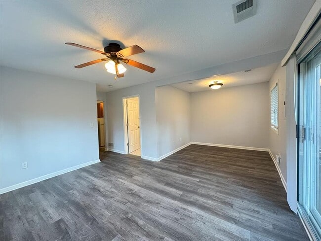 Building Photo - 15805 Griffon Path