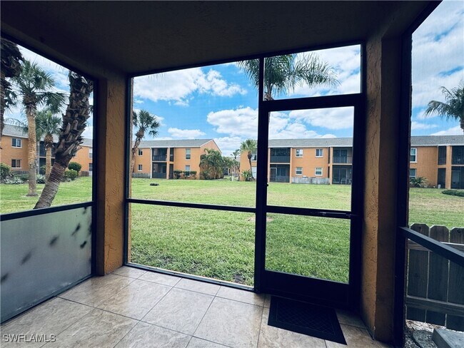 Building Photo - 12670 Kenwood Ln