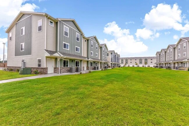 Building Photo - 21155 Gosling Rd