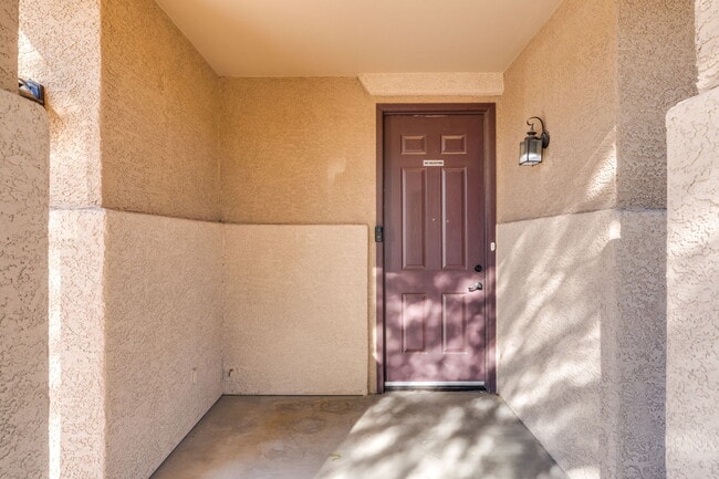 Building Photo - 4821 E Twinflower Pl