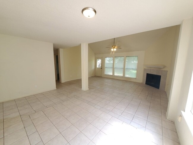 Building Photo - 21435 Park Mill Ln