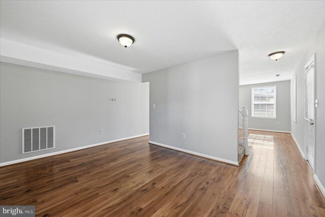 Building Photo - 37127 Butts Ln