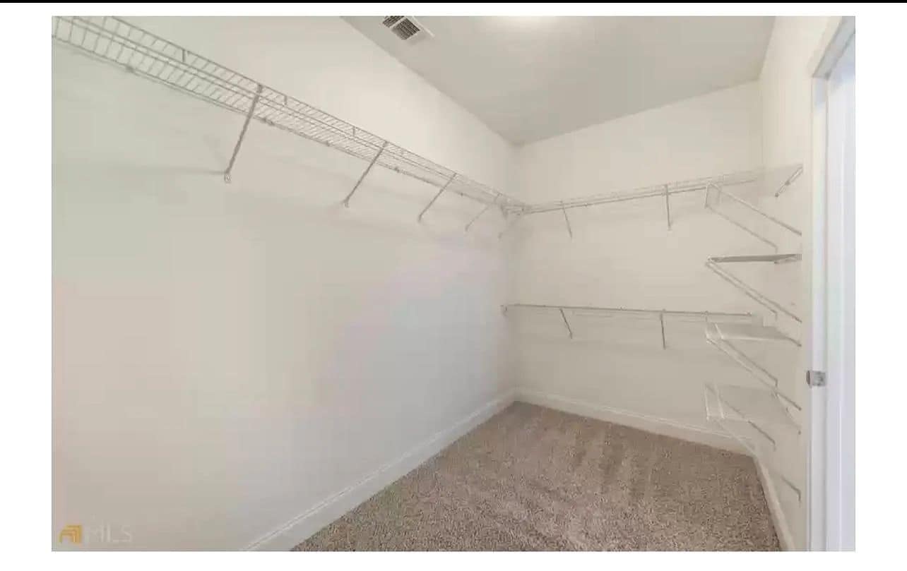 Building Photo - 211 Gray Fox Xing