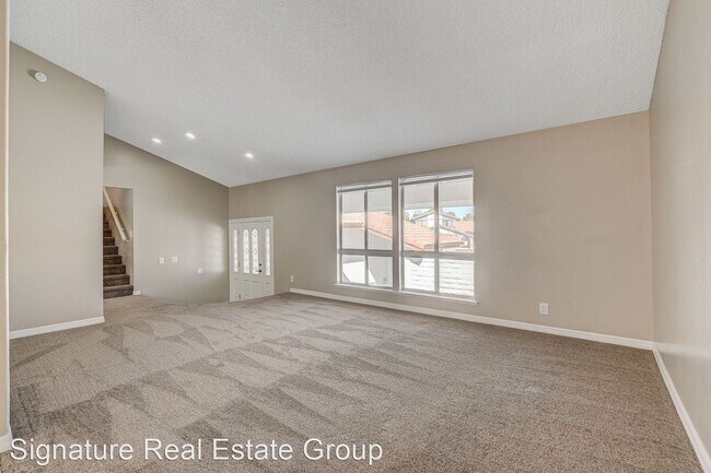 Building Photo - 4 br, 2.5 bath House - 3569 Taos Lane