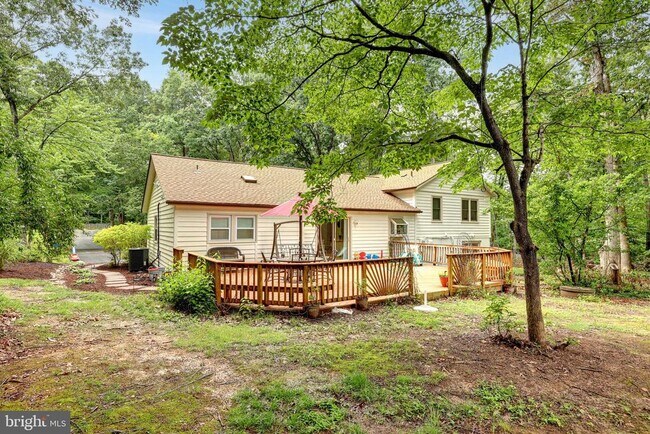Building Photo - 8170 Sinclair Mill Rd