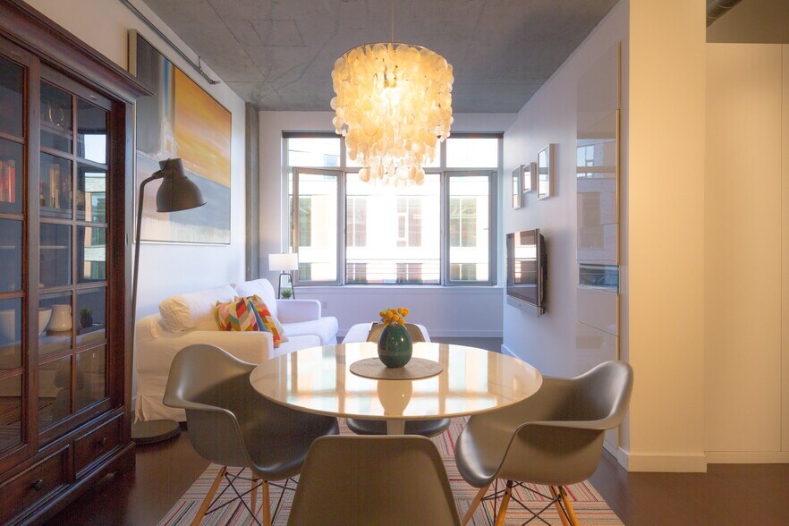 Dining and Living Area - 1255 NW 9th Ave
