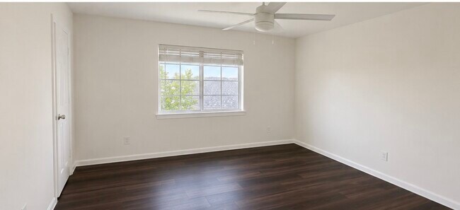 Building Photo - 6918 Marisol Dr