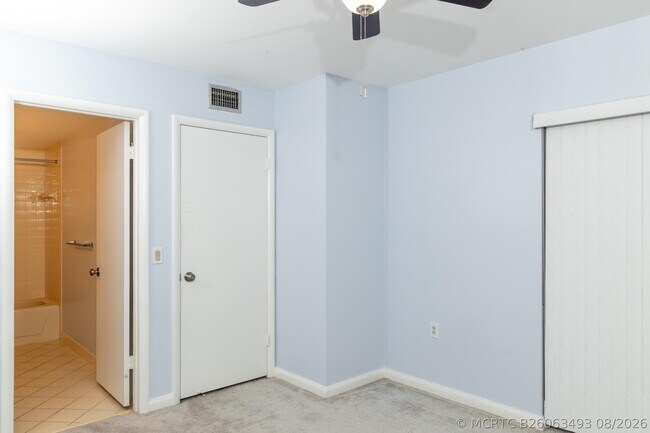 Building Photo - 7406 74th Way