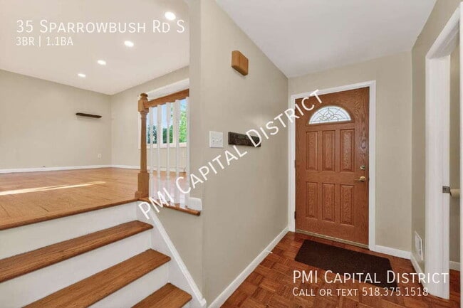 Building Photo - 35 Sparrowbush Rd S