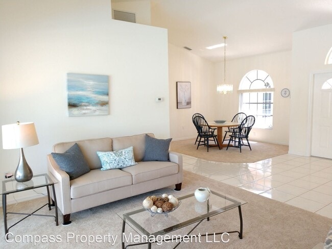 Building Photo - 3 br, 2.5 bath House - 1578 Vermeer Drive