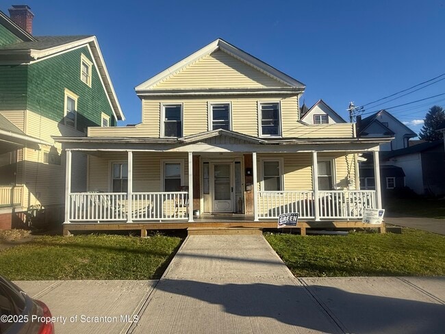 Primary Photo - 34 Terrace St